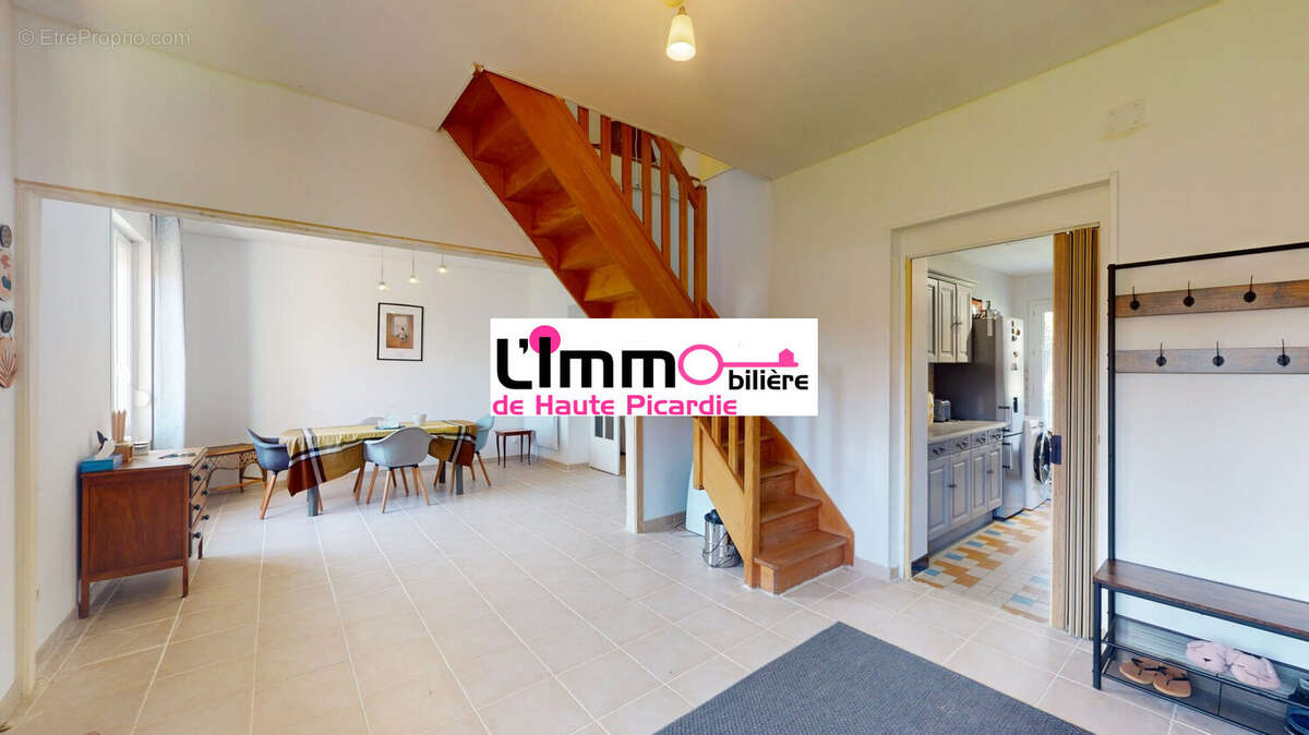 Maison 94 m² à Maucourt  - photo 2