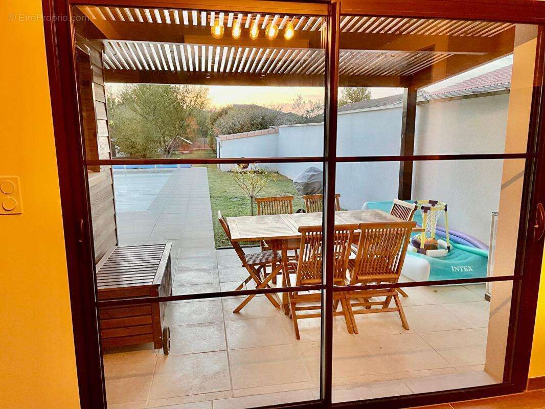 Maison à SAINT-ANDRE-DE-CUBZAC