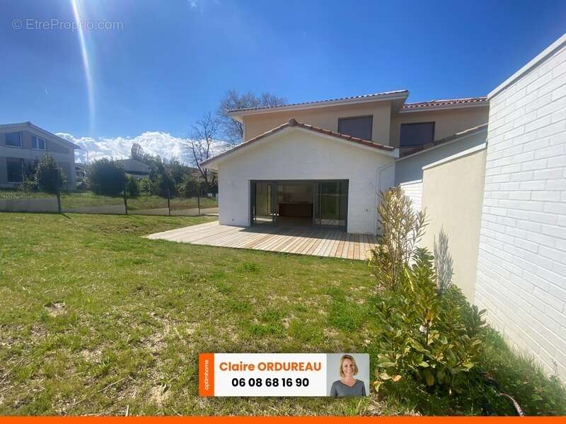 Maison à ARTIGUES-PRES-BORDEAUX