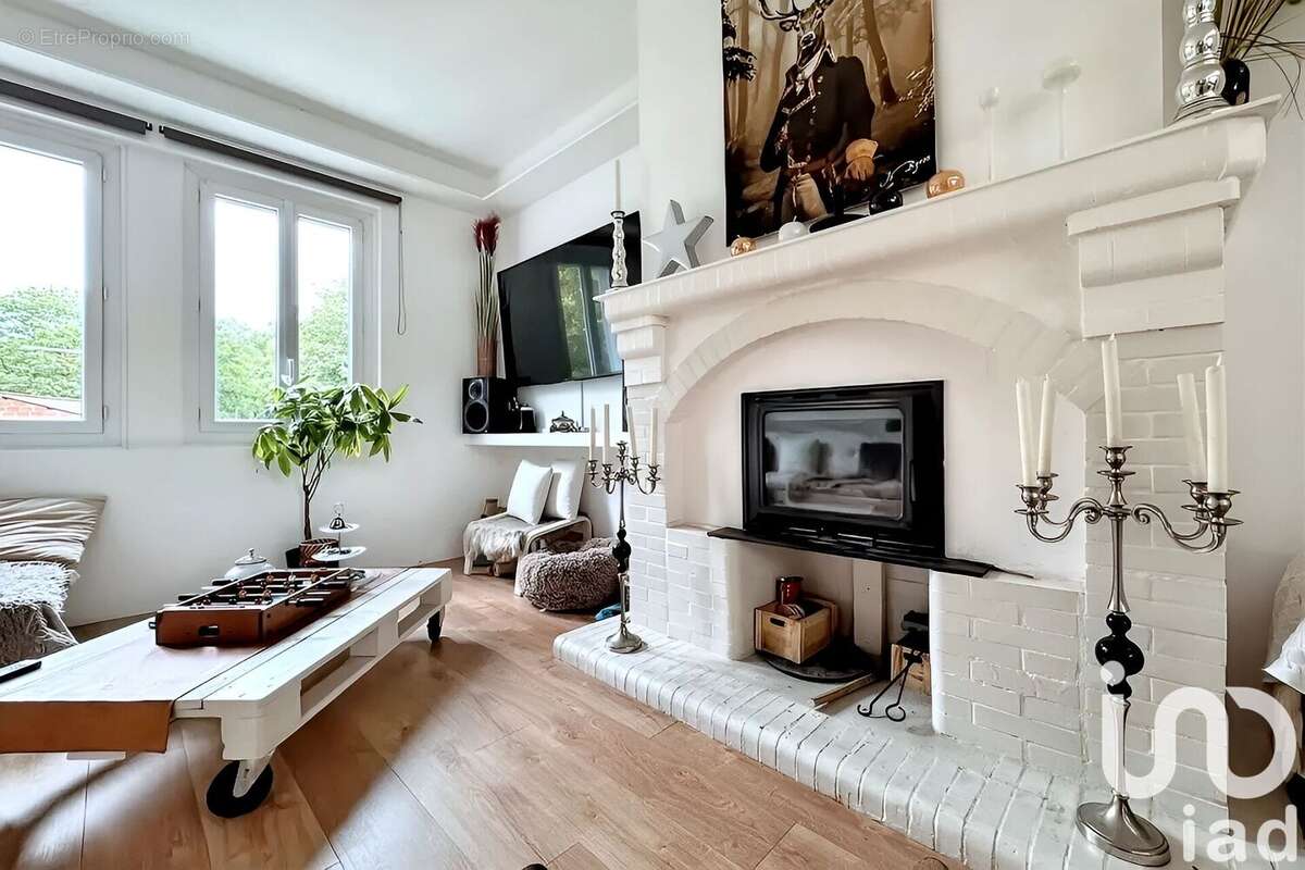 Photo 2 - Maison à MONTFERRIER