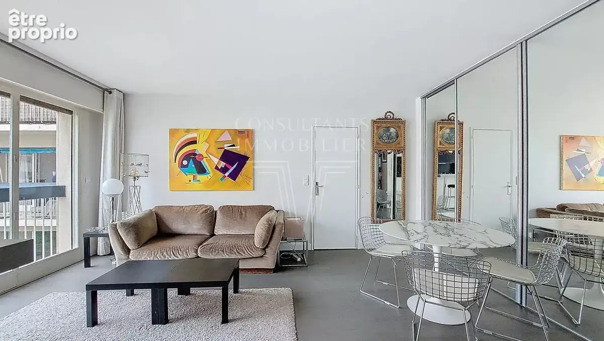Paris xv. appartement de deux pièces en excellent état. - photo 4