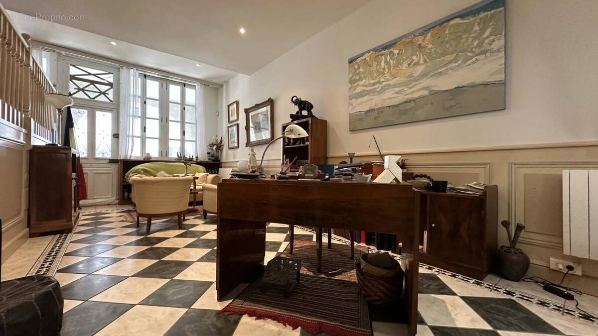 Appartement à LA ROCHELLE