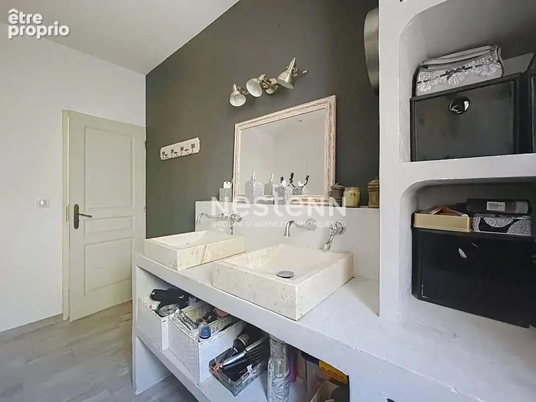 COUP DE COEUR - Maison à deux pas du village - Lauris 4 pièce(s) 135 m2 - jardin - double garage - photo 9