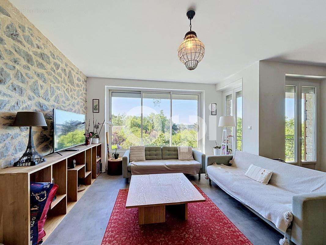 Maison à BRIVE-LA-GAILLARDE