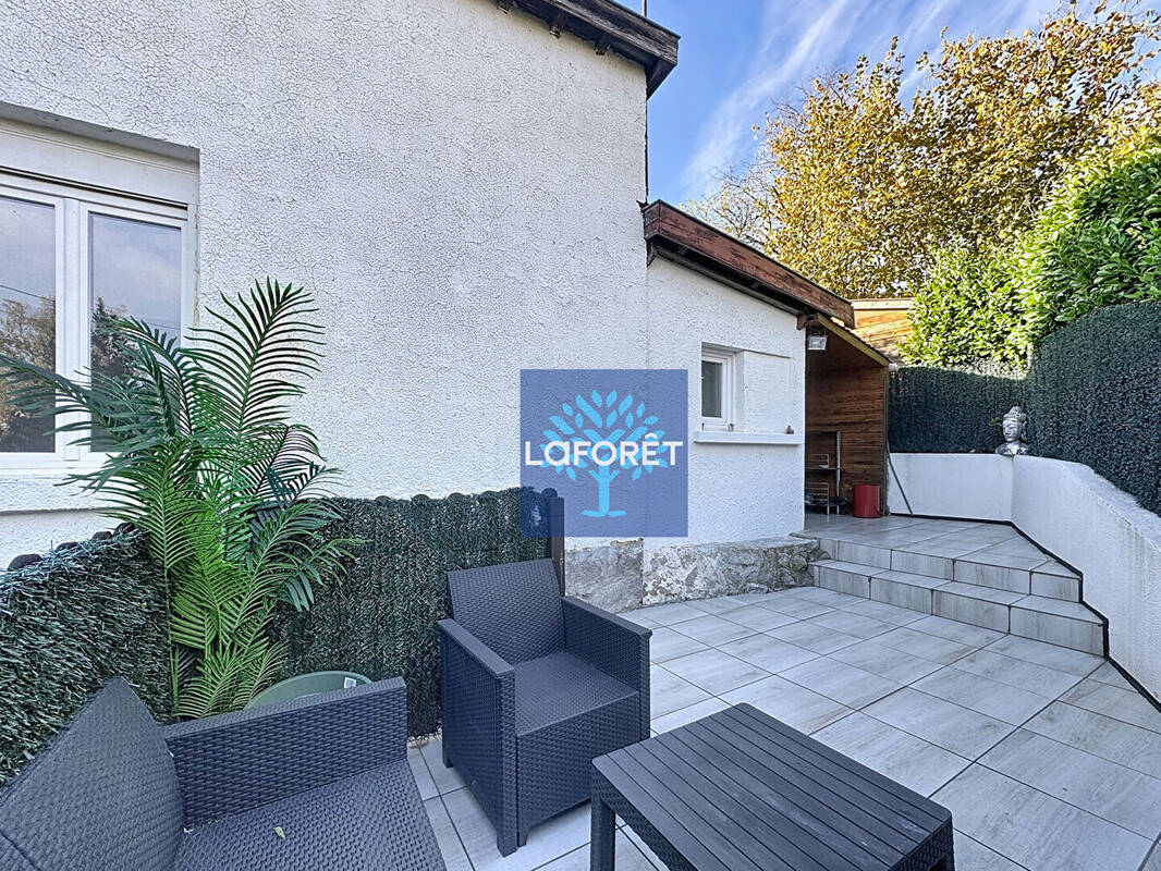 Appartement à OULLINS