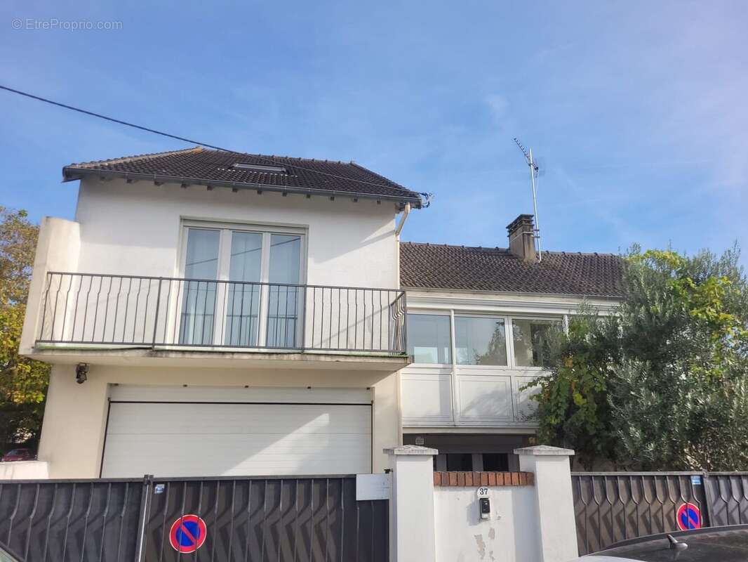 Maison à CHAMPIGNY-SUR-MARNE