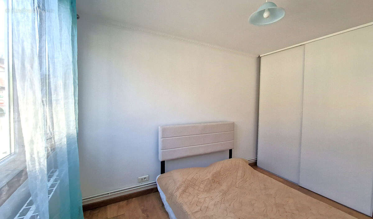 Appartement à VILLENEUVE-SAINT-GEORGES