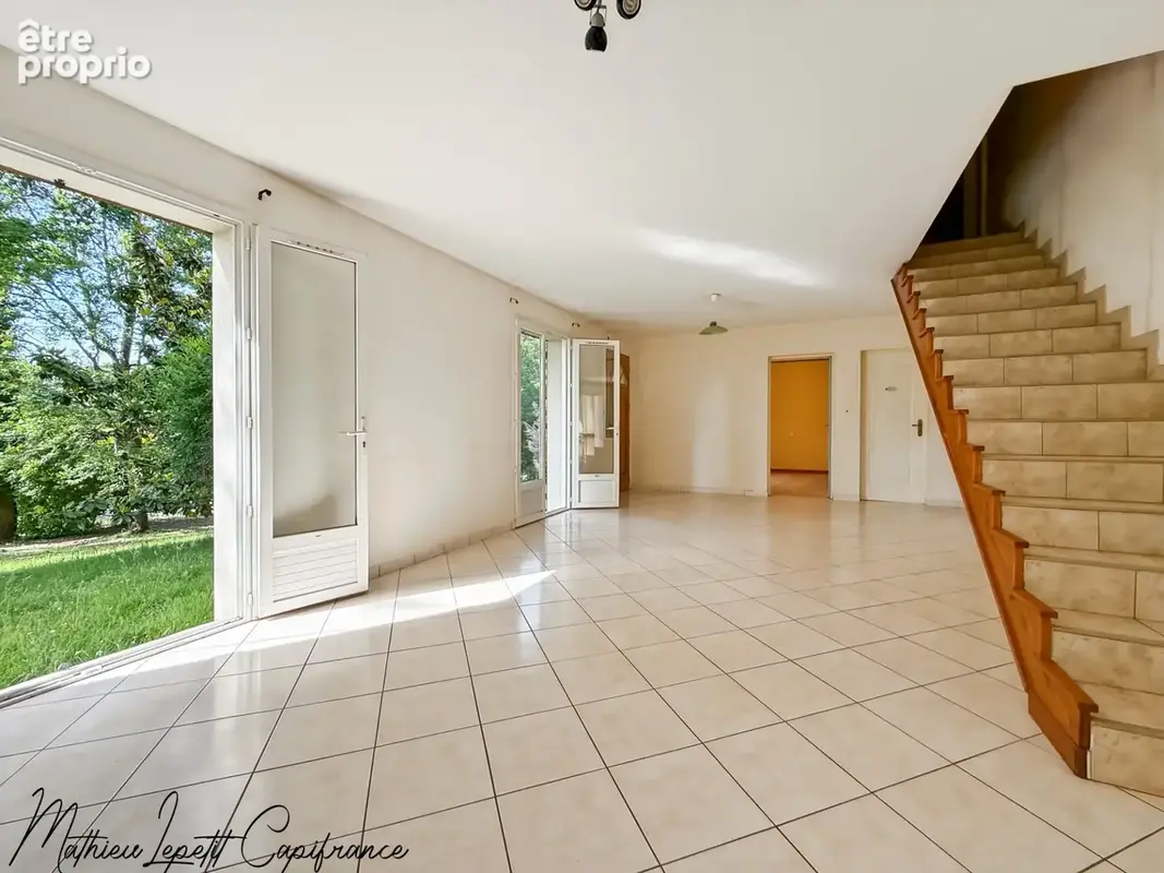 Maison à vendre 6 pièces  BASSILLAC ET AUBEROCHE (24) - photo 6