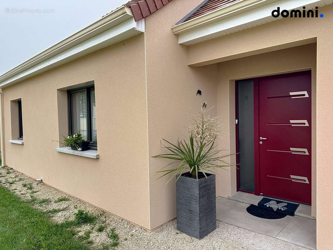 Maison à SAINT-GENGOUX-LE-NATIONAL