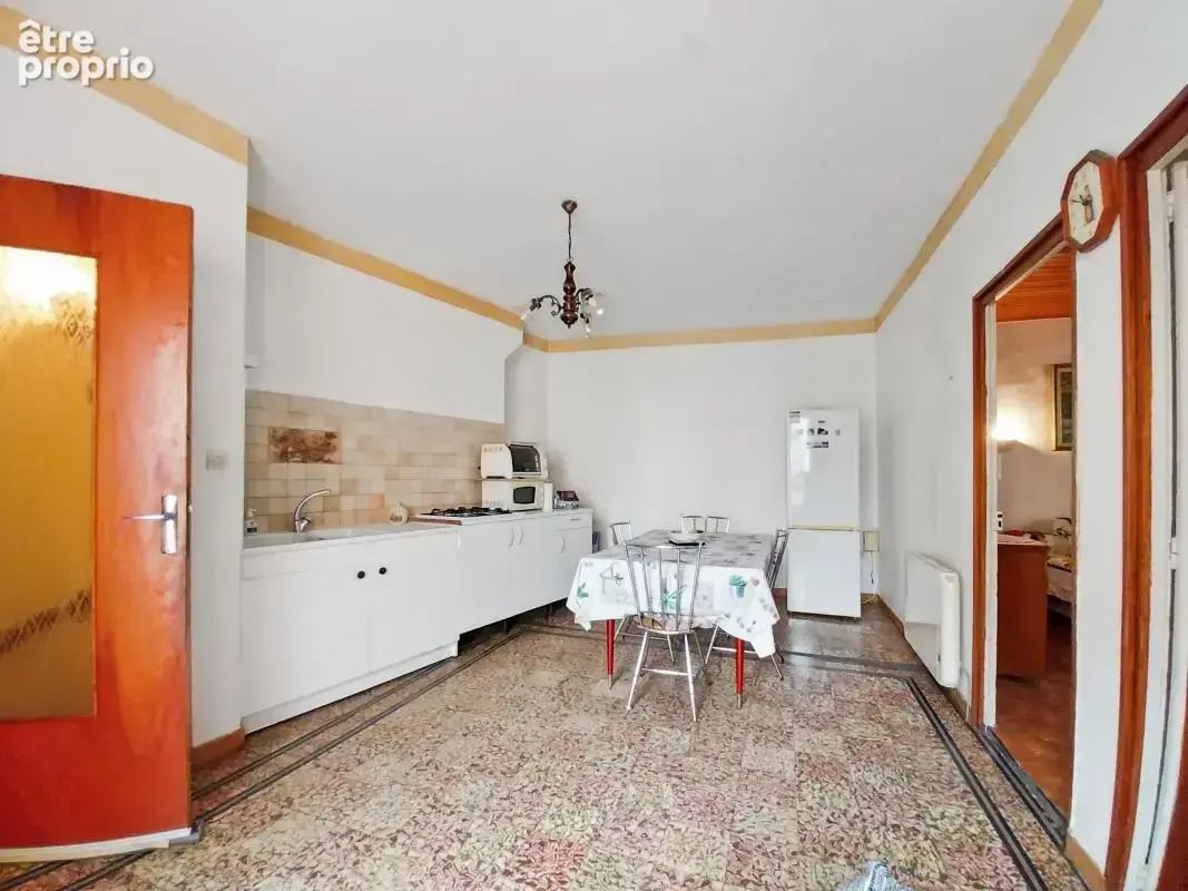 Vente maison de village à Marseillan avec garage, patio et beau potentiel d'aménagement - photo 2