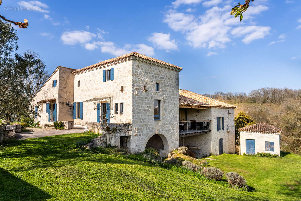 Maison à SAINT-MAURIN
