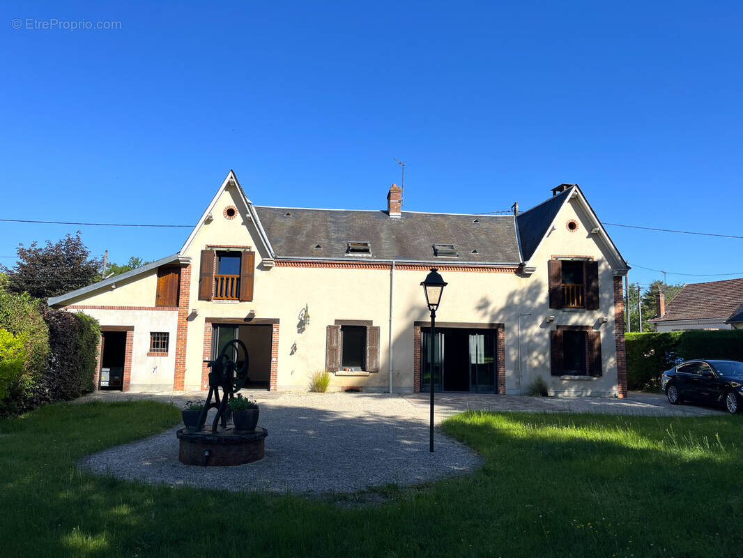 Maison à LES CHOUX
