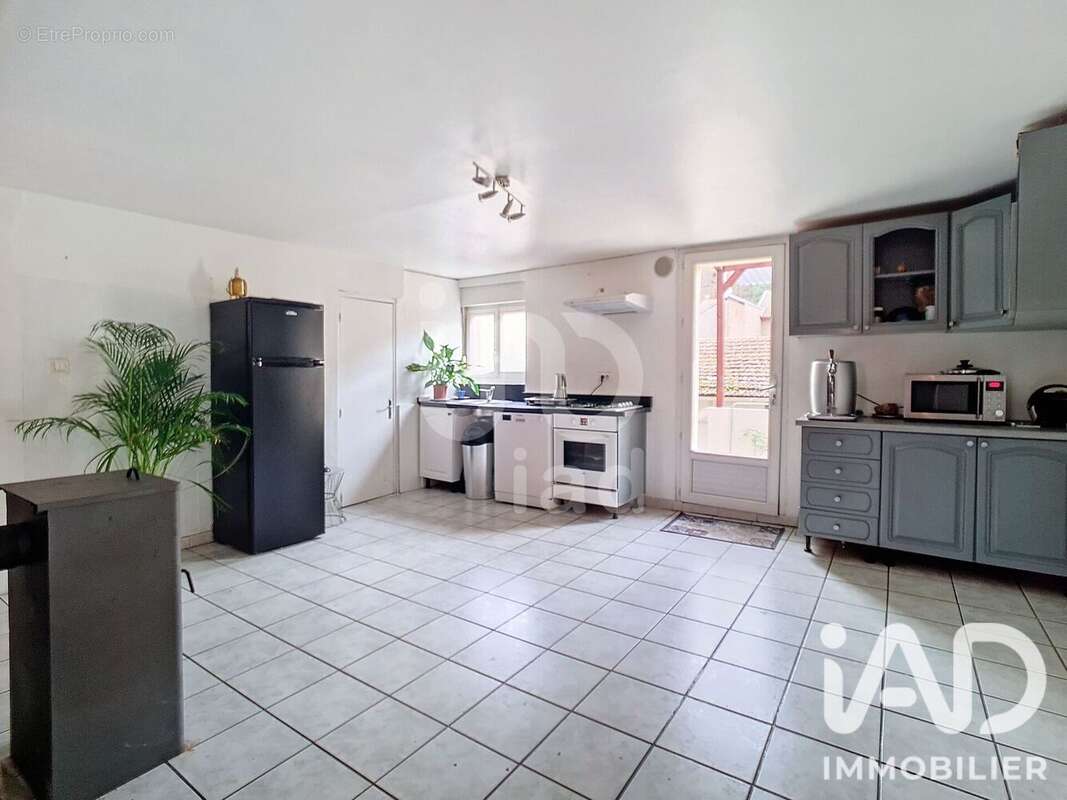 Maison 113 m² à Raon-L'etape  - photo 2