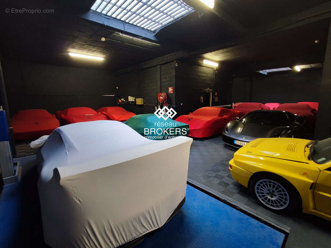 Commerce à SAINT-LAURENT-DU-VAR