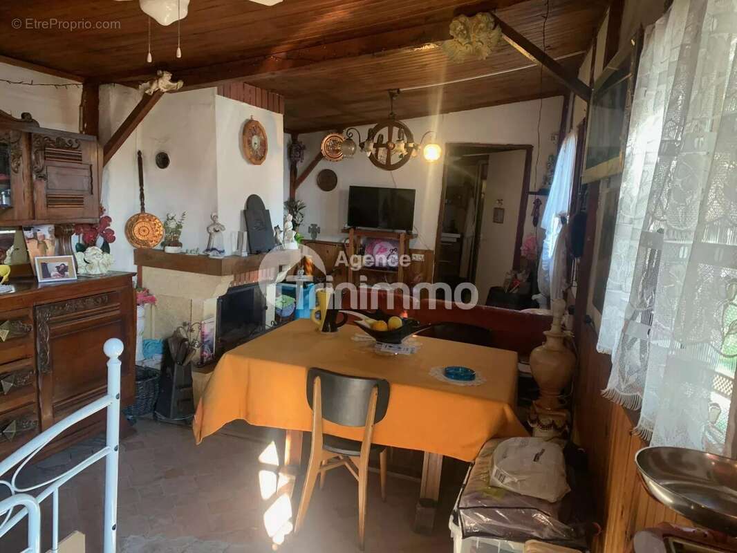 Maison à L&#039;ESCARENE