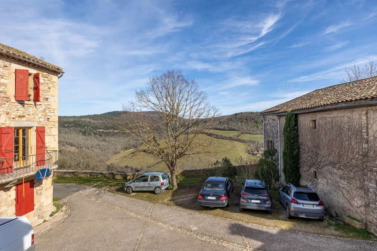 Appartement à PUYCELCI