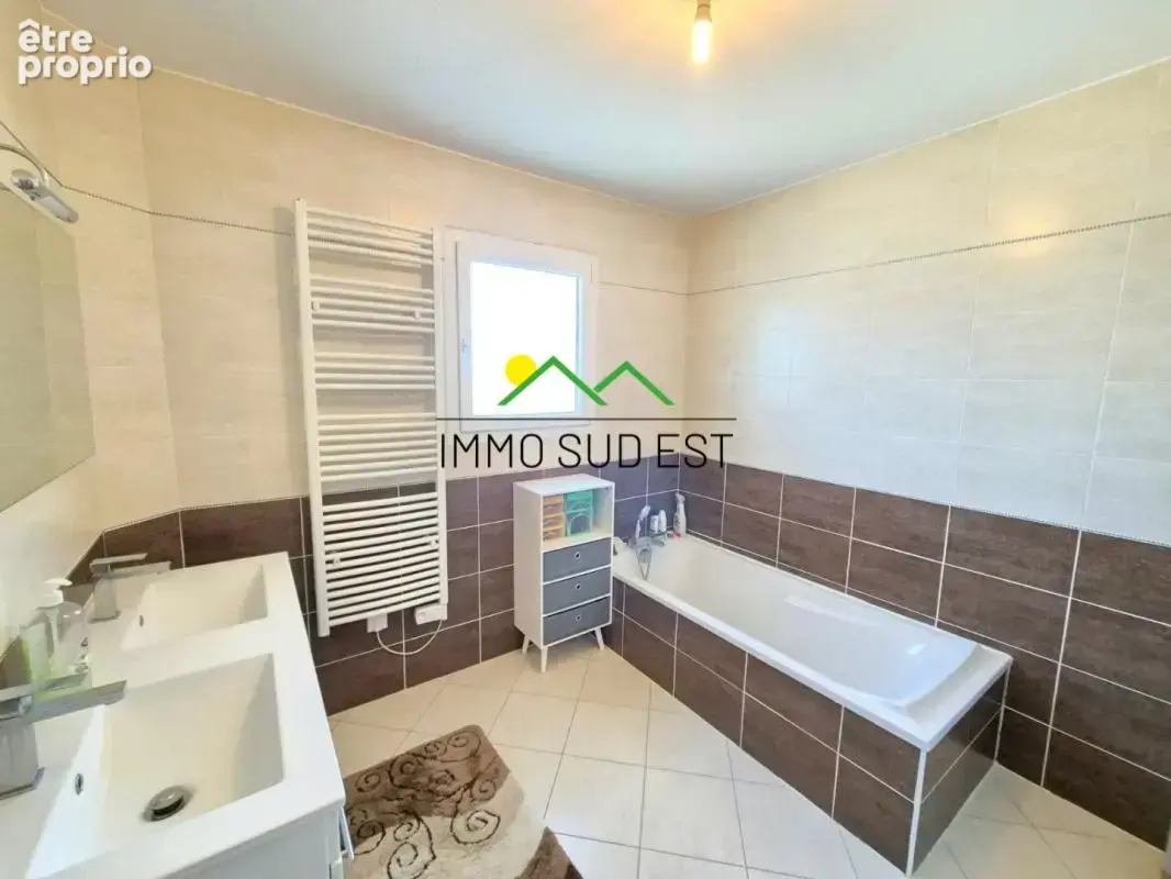 Exclusivité/ Saint Marcel les Valence/ Drôme/ 26/ Maison/ 140m² habitables/ piscine/ terrain 646m² - photo 12