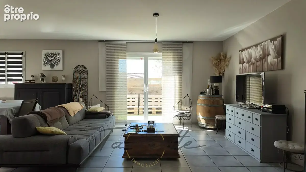 VILLA - 10908 - photo 13