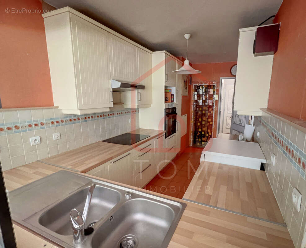 Appartement à MONS-EN-BAROEUL