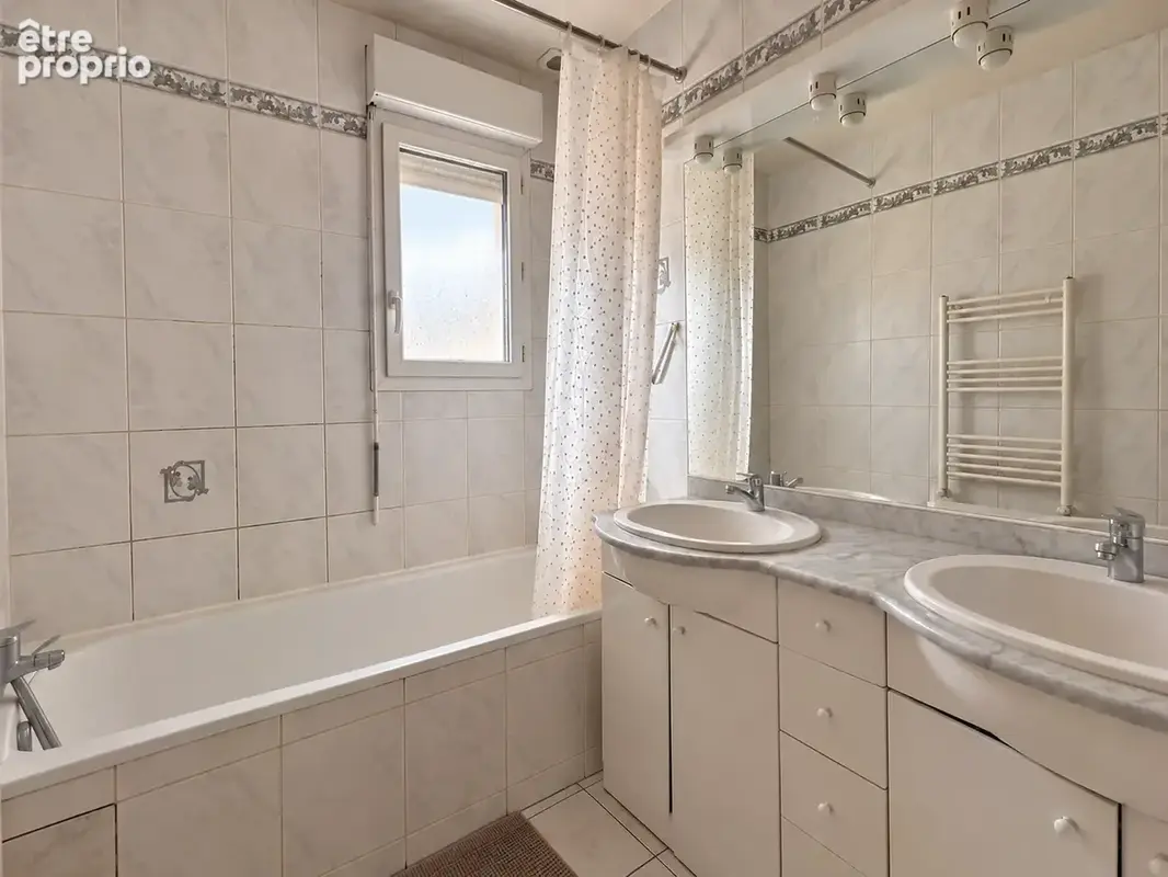 Rambouillet - Maison de ville de 82m2 au sol avec jardin - photo 6