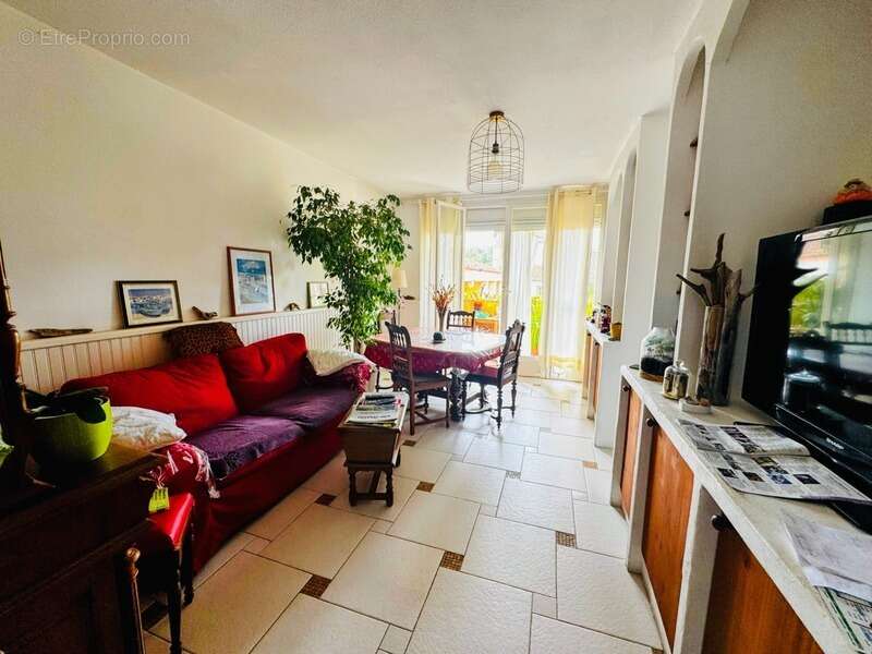 Appartement 4 pièces – Dernier étage, lumineux et au calme - photo 3