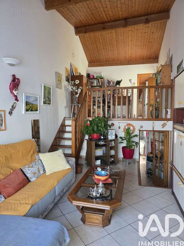 Maison 152 m² à Escoussens  - photo 8
