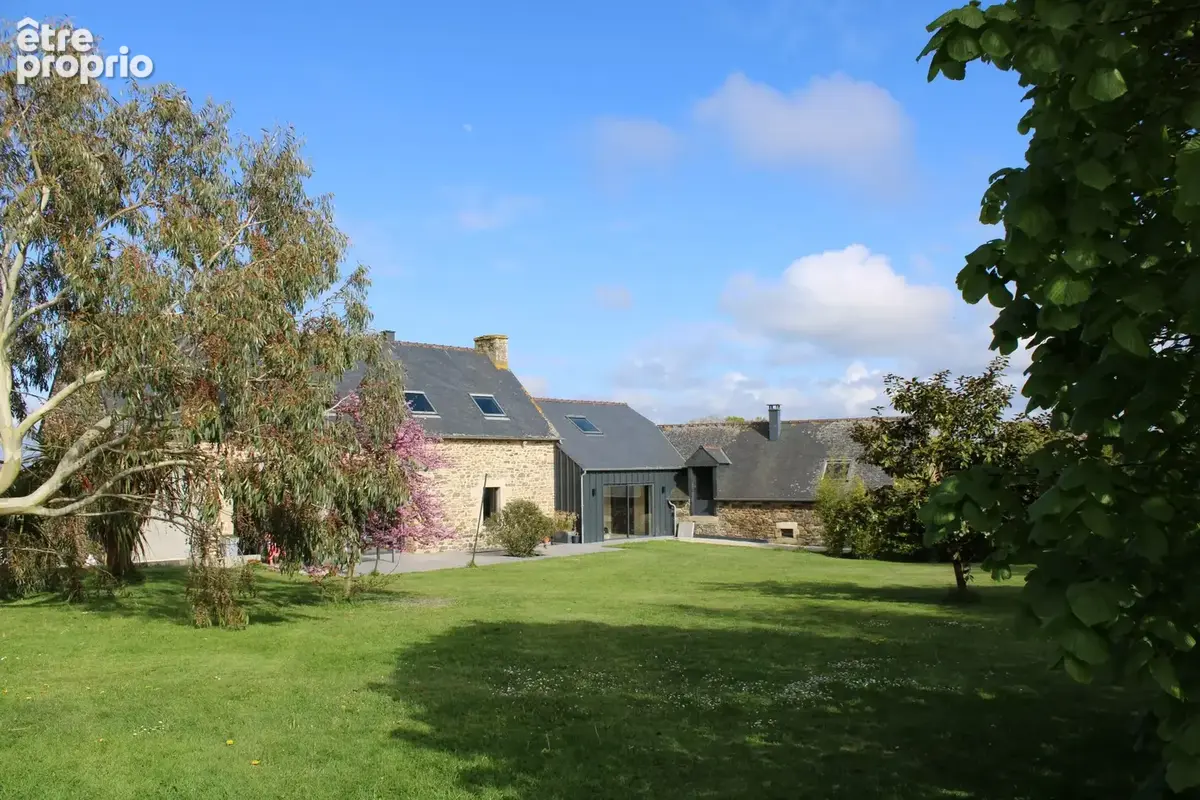 Maison à PLOEZAL