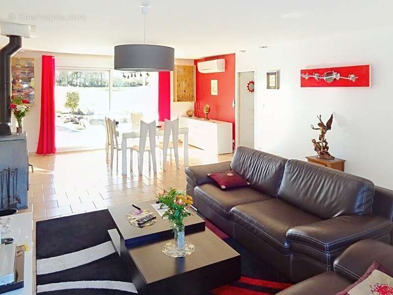 Maison familiale 4 chambres – Très bon état – Économe en énergie/Géothermie – Diconne (71330) - photo 2