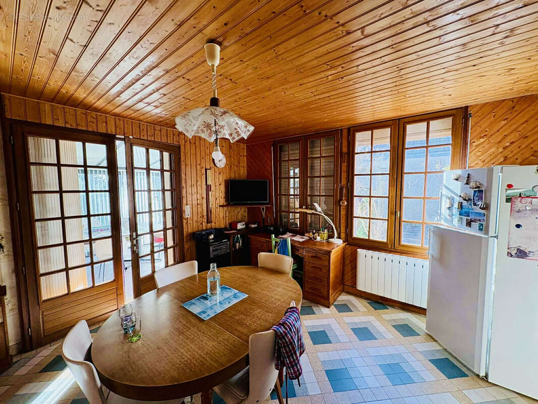 Maison à VIEILLEVIGNE