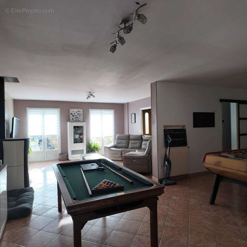 Maison à SAINT-LEGER-AUX-BOIS