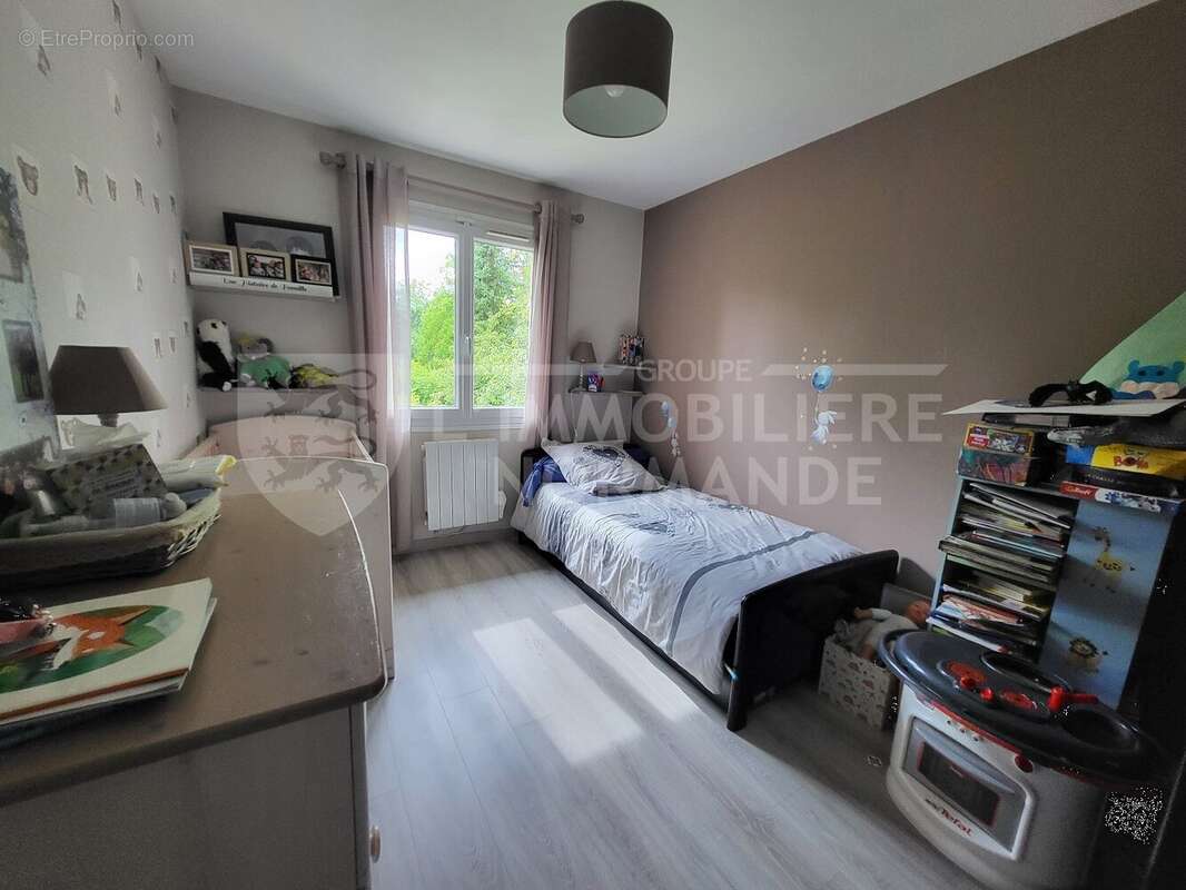 Maison à BONNIERES-SUR-SEINE