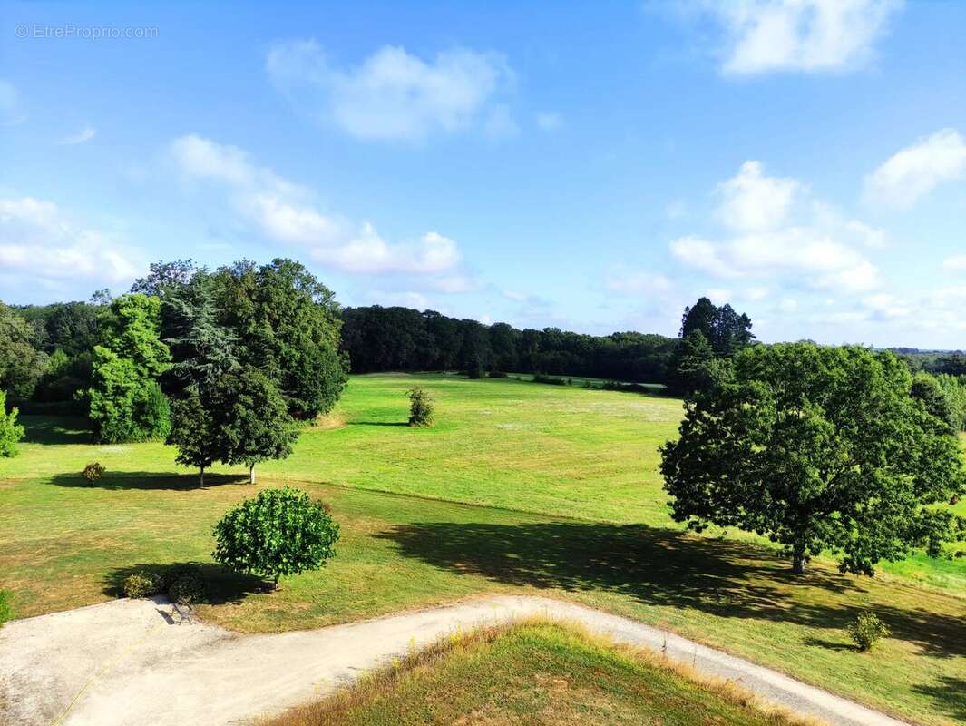 Appartement à LES FORGES