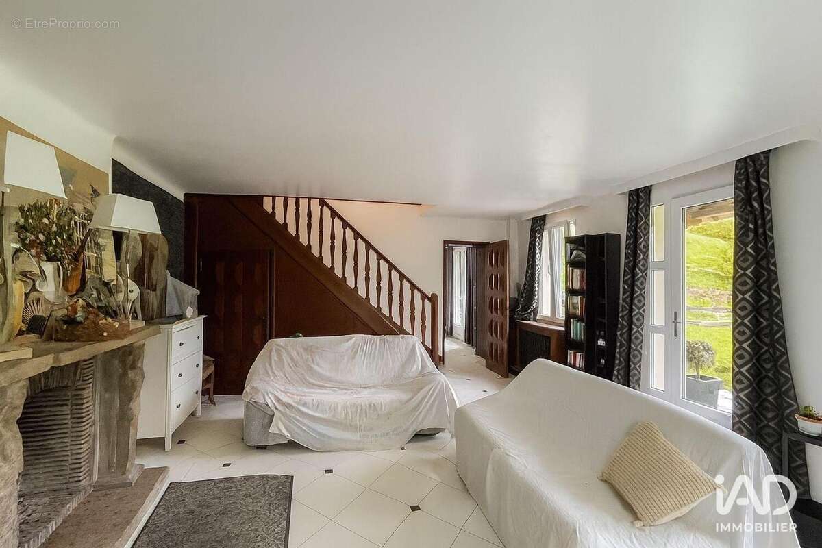 Maison 213 m² à Gommecourt  - photo 4