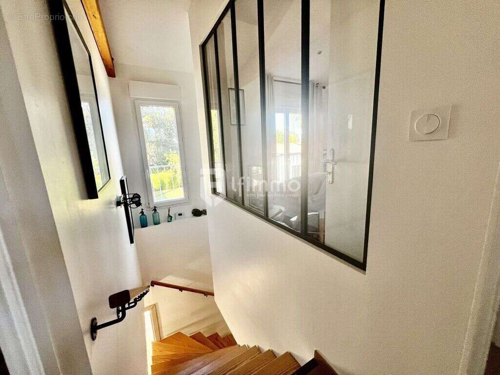 Maison 160m² complètement rénové +studio indépendant - 33140 Cad - photo 5