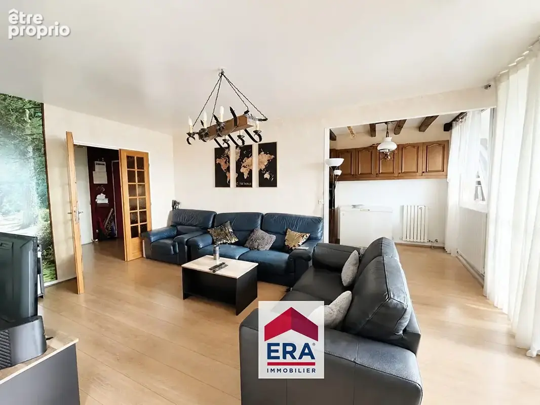 Appartement à SARTROUVILLE