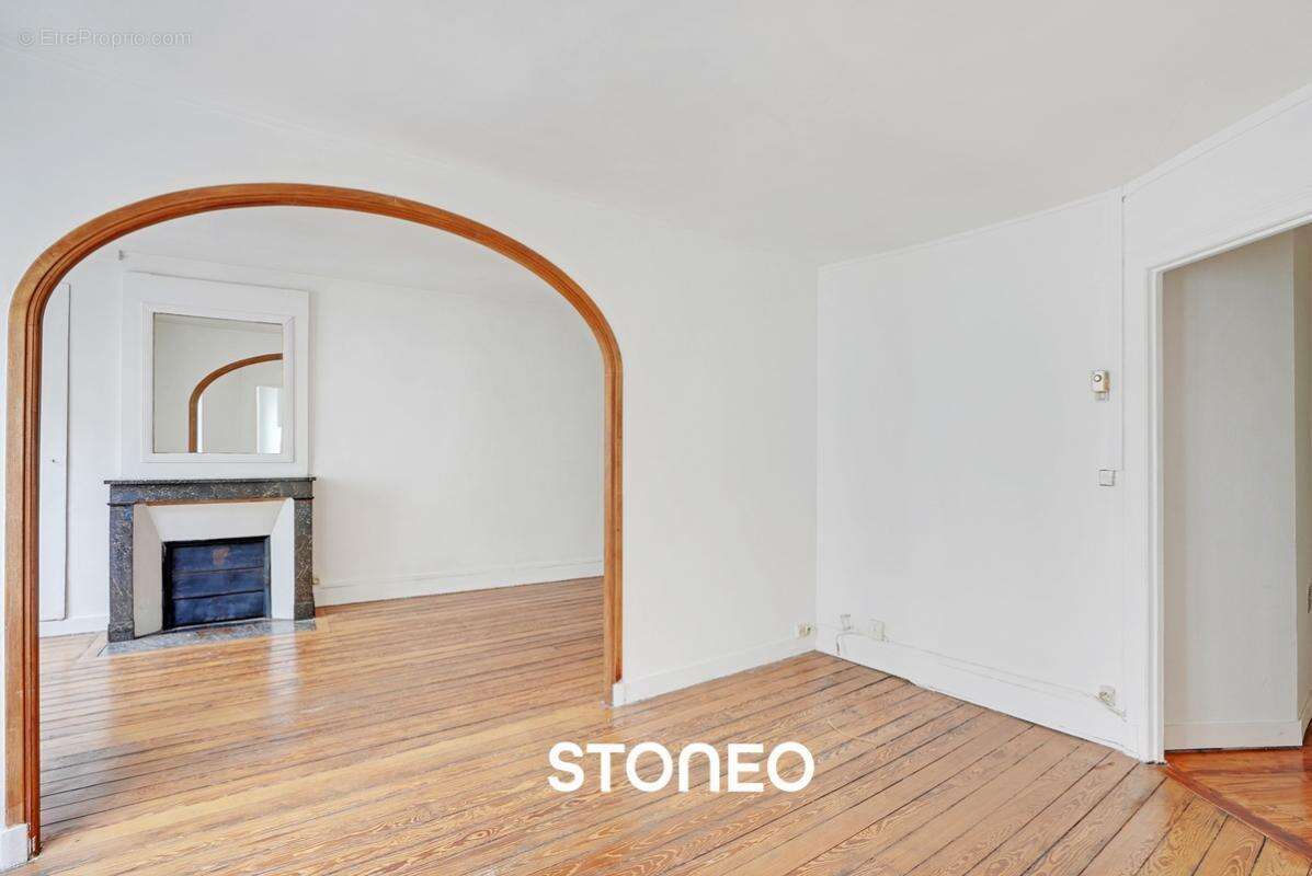 Appartement à PARIS-9E