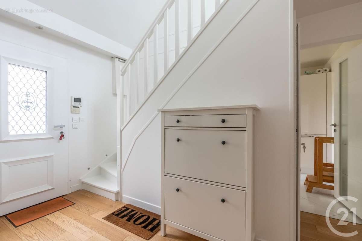 Maison à THORIGNY-SUR-MARNE