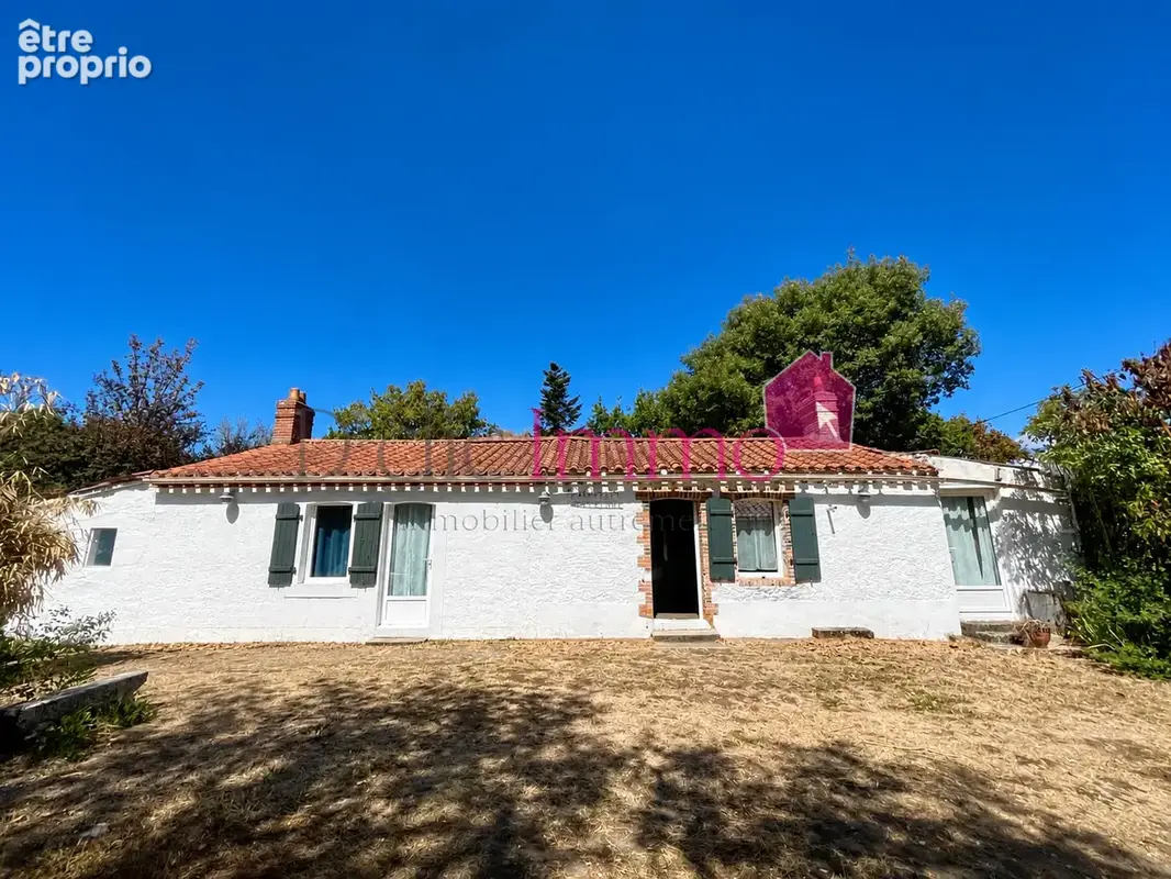 Maison à GIVRAND