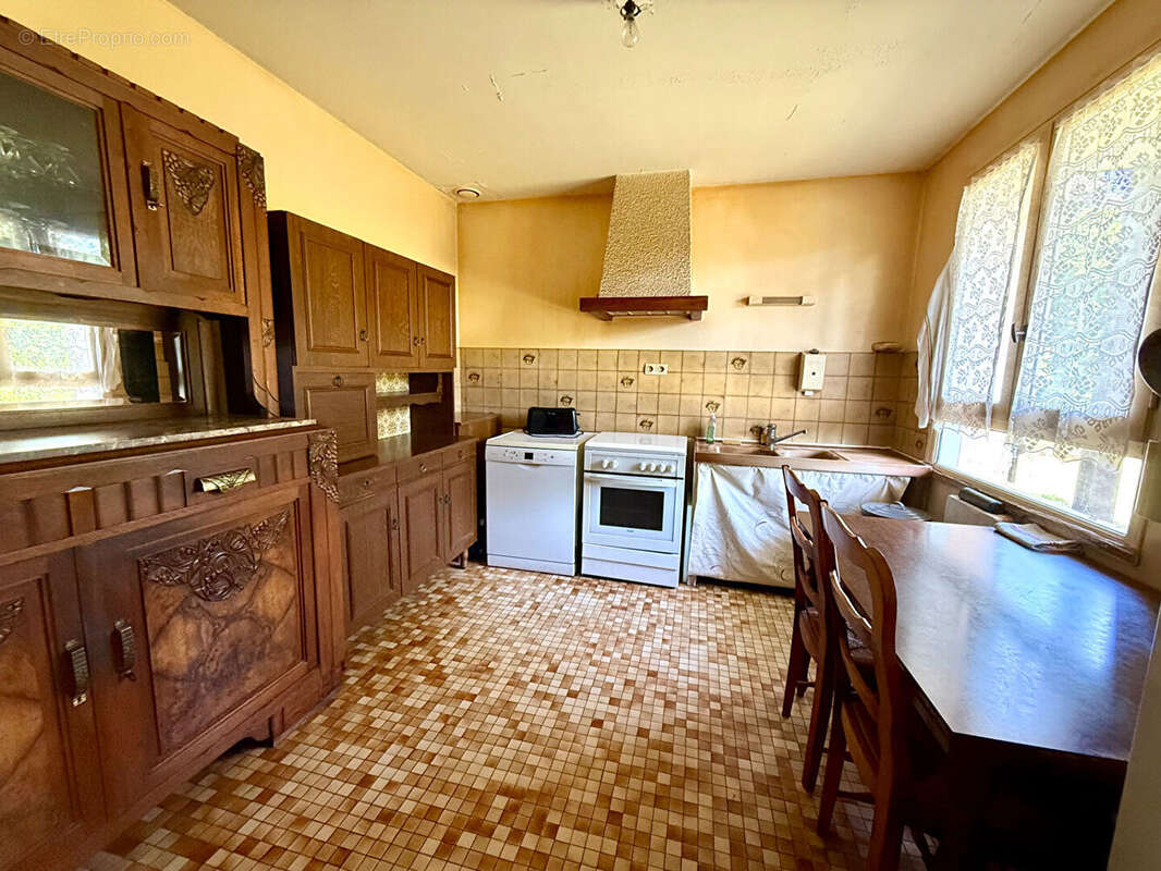 Maison à VIVONNE