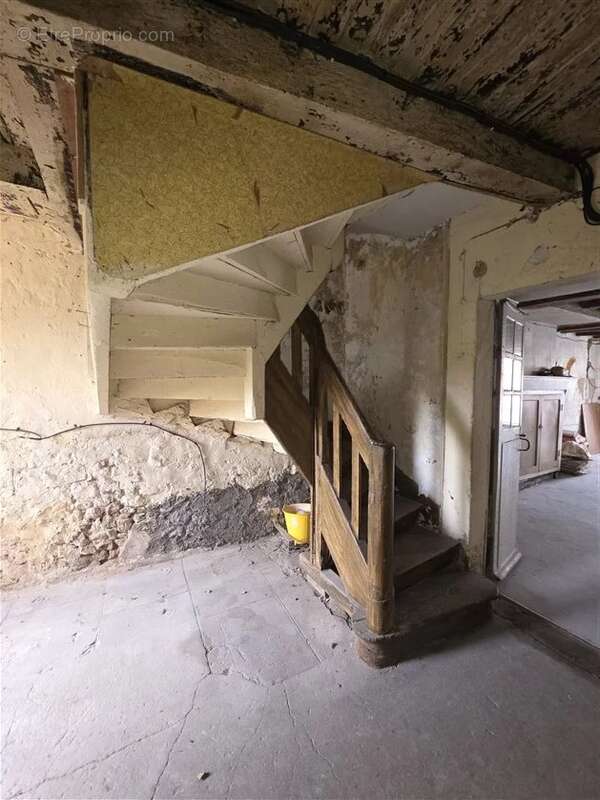 Appartement à MAGNAC-LAVAL