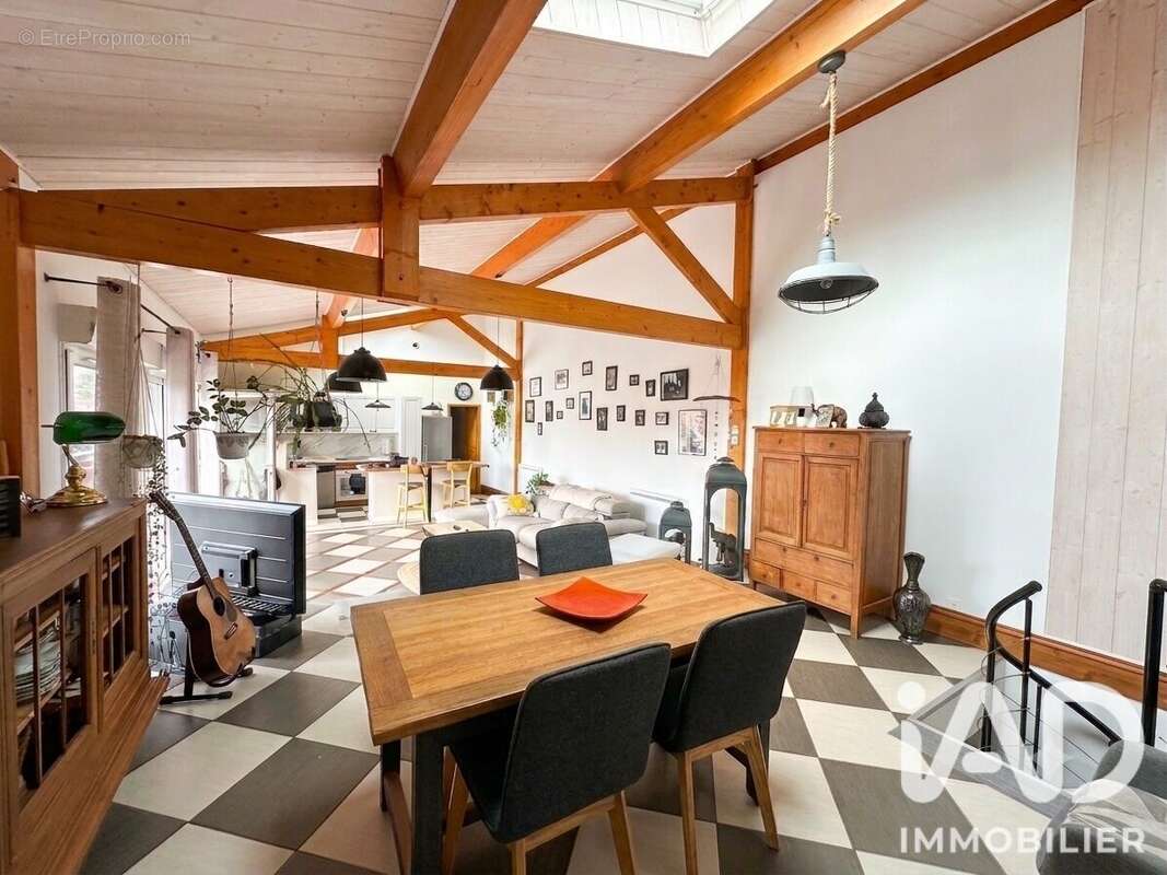 Photo 2 - Appartement à LORMONT