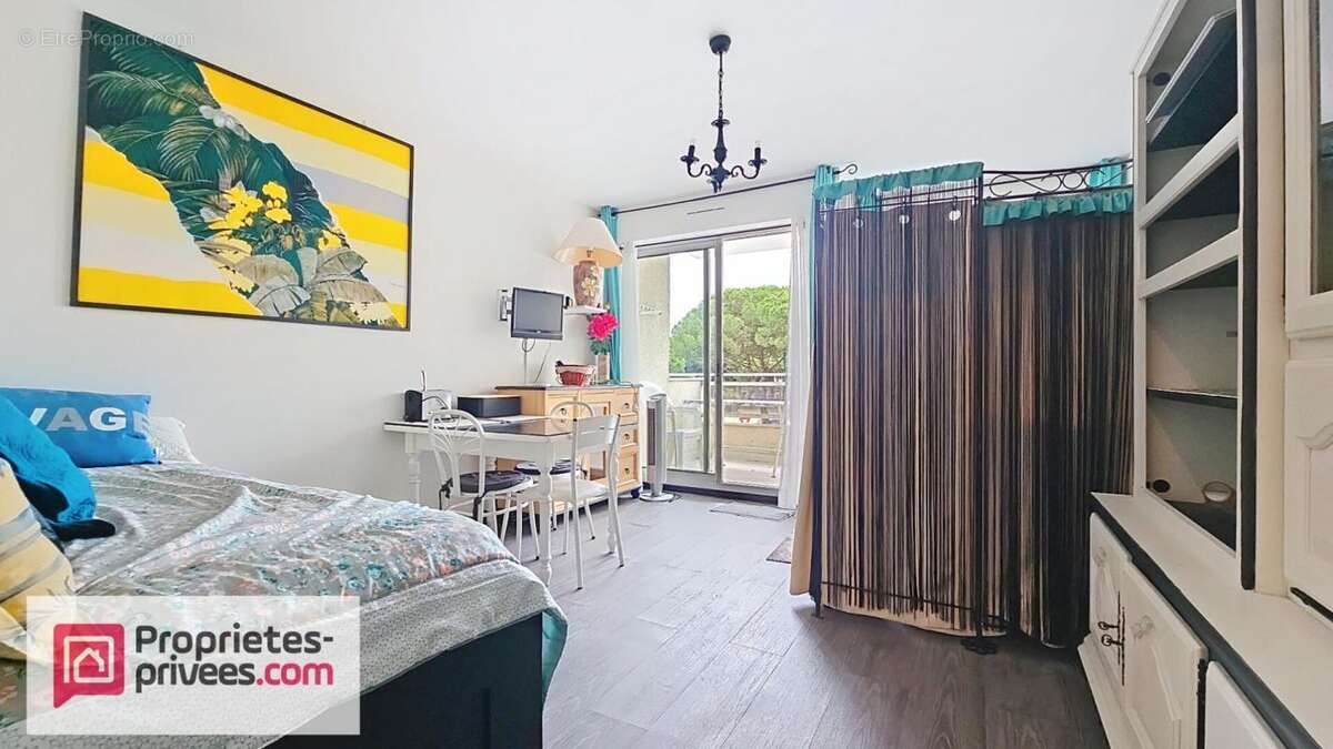 Appartement à LES MATHES