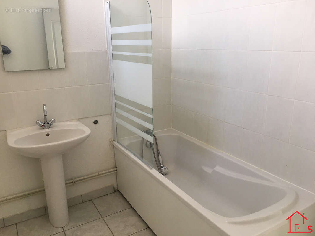 Appartement à POMPEY