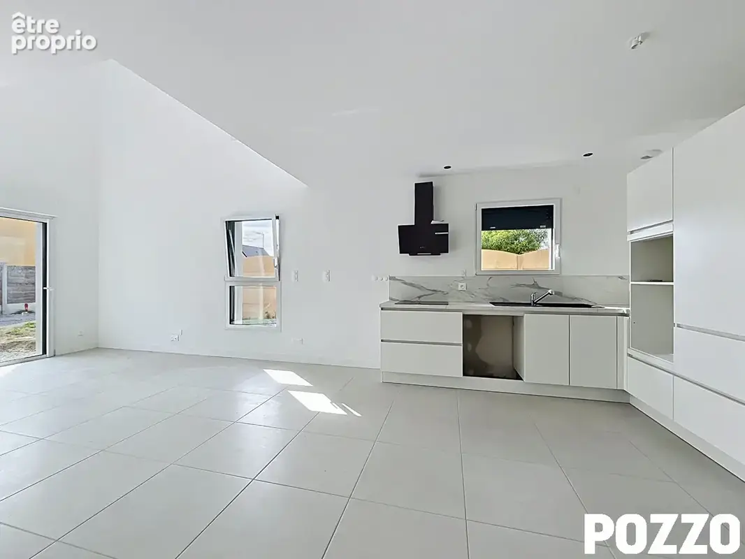A vendre : Maison de 115m² , 4 chambres à BREVILLE SUR MER (50290) - photo 5