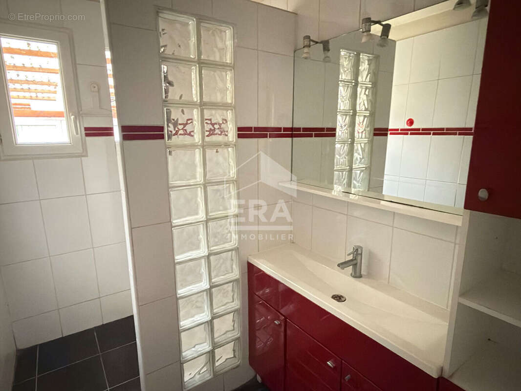 Terrain à BRETTEVILLE-L&#039;ORGUEILLEUSE