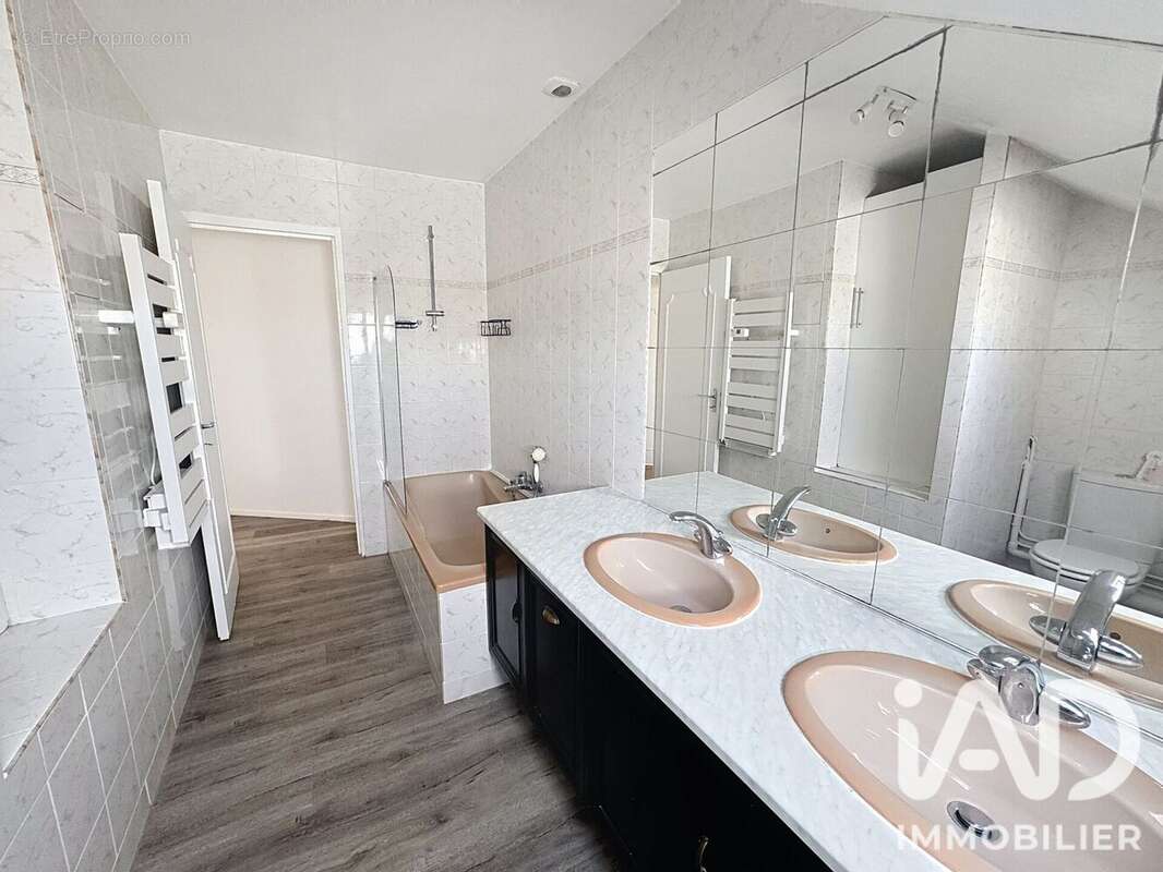 Appartement 73 m² à Reims  - photo 5