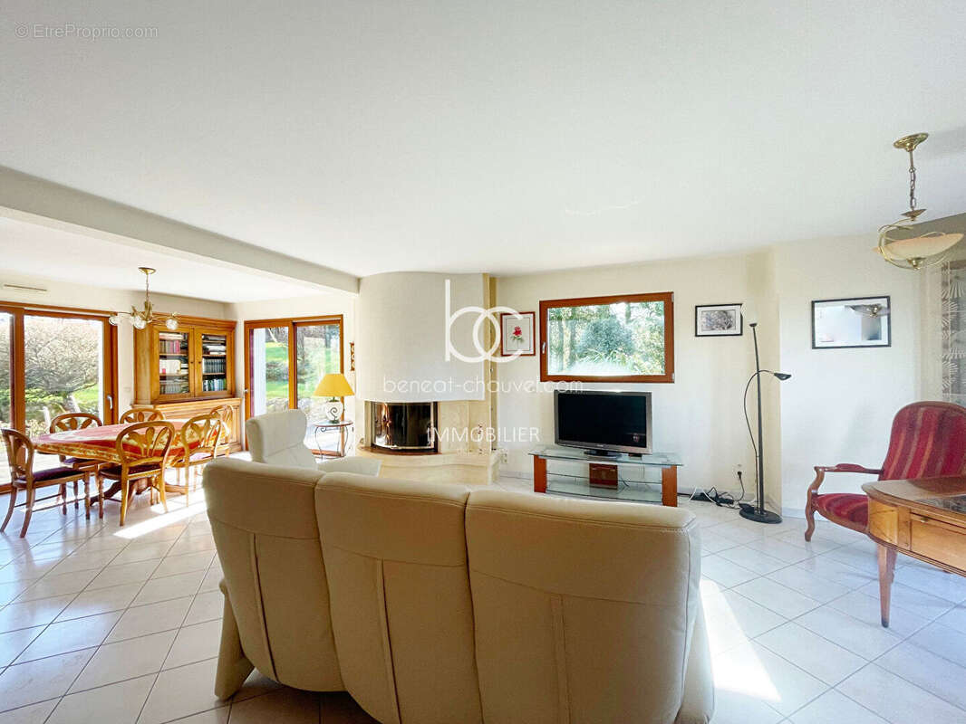 Maison à MONTERBLANC