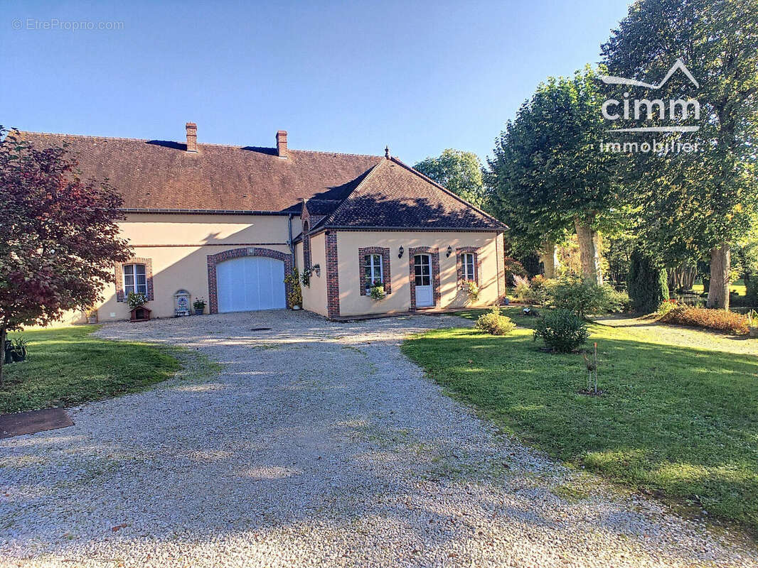 Maison à SAINT-GERMAIN-DES-PRES