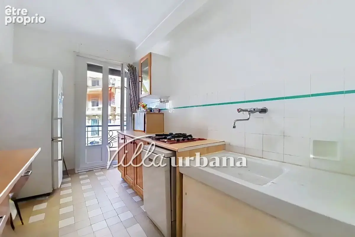 Appartement 2 pièces 42 m² à vendre à Nice (06000) - photo 4