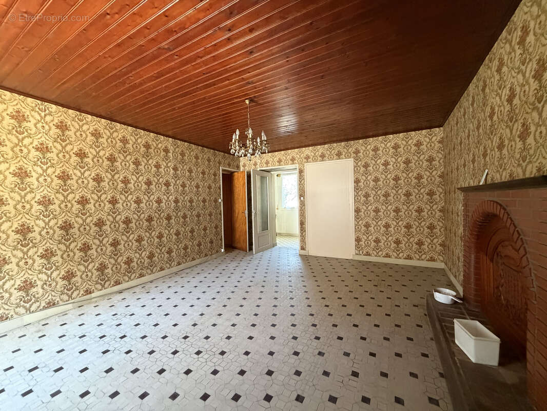 Maison à AIZENAY